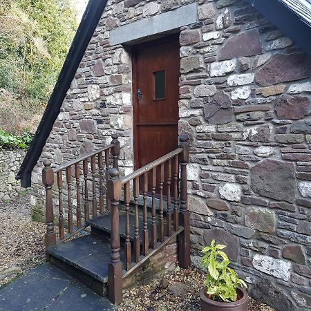 The Loft Apartment Abergavenny ภายนอก รูปภาพ