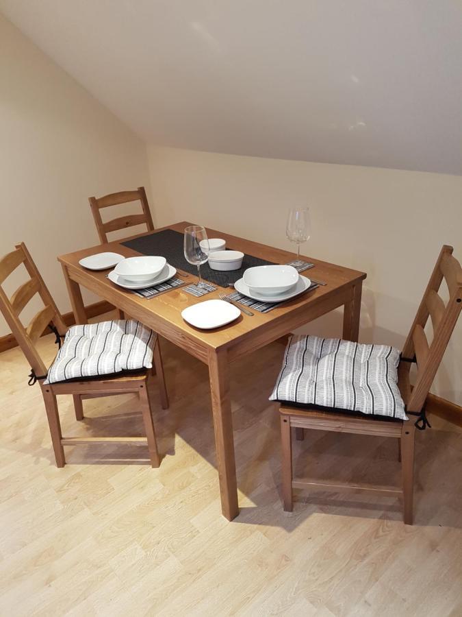 The Loft Apartment Abergavenny ภายนอก รูปภาพ